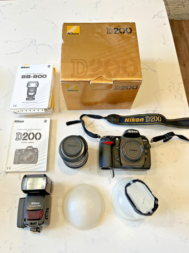 Nikon d200 camera with - d200,