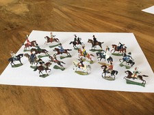 ANCIENS Plats d'étain - EN