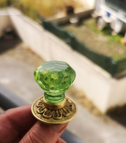 Petite poignée bouton - bouton, de