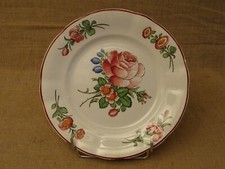 Ancienne assiette en faïence