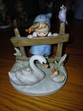 Hummel Goebel 1970s Figurine