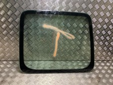 Vitre arriere droit RENAULT