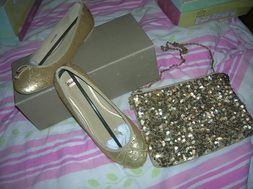 Lot chaussures neuves dorees - chaussures,