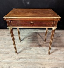 Table à jeu transformable