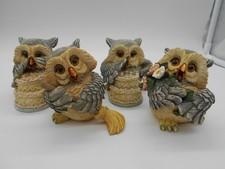 01) MAGNIFICENT LOT OF 4 RESIN OWL OWLS ITALY FIGURES?