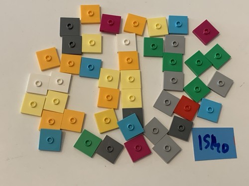 Lot pièces lego - plaques, 1