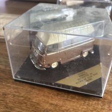 Voiture ancienne 1/43 VITESSE City n°CV007A Renault Estafette Microbus High Roof