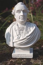 RE0083  FIGURINE STATUETTE REPRODUCTION  BUSTE  DE LOUIS XVI  STYLE ALBATRE