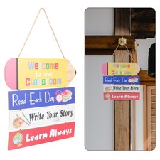  Planche suspendue à l'école délicate assiette de porte en bois pour la saison