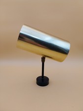 Applique tuyau laiton sur