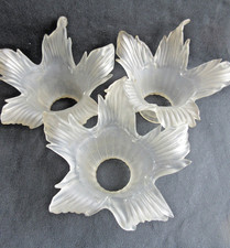 3 tulipes en verre blanc