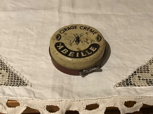 Ancienne boîte métal - en,