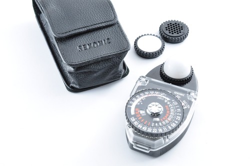 Sekonic studio deluxe - studio, ii