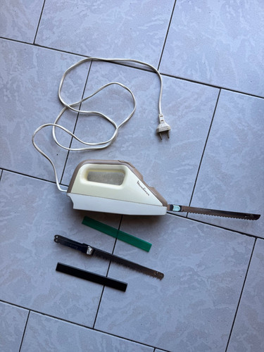Couteau electrique moulinex - couteau,