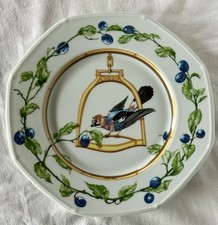 HERMES L'ETRIER PORCELAIN PLATE PERCH JAY ON WILD PLUM 21 CM
