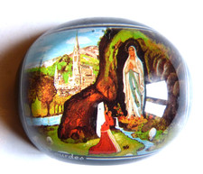 PRESSE PAPIER EN VERRE