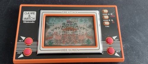 Nintendo game watch - &, fire