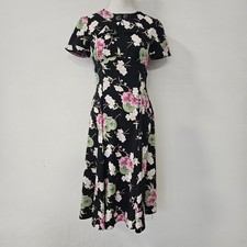 Robe midi florale noire lapin
