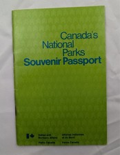Vintage 1980's Parks Canada Souvenir Passport Parcs Nationaux Passeport