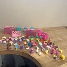 Lot 68 Figurines Shopkins Et