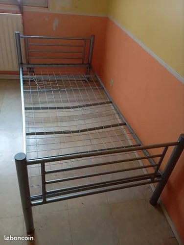 Lit sommiers sans matelas - lit,