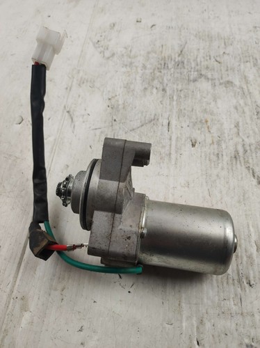 Démarreur électrique moto