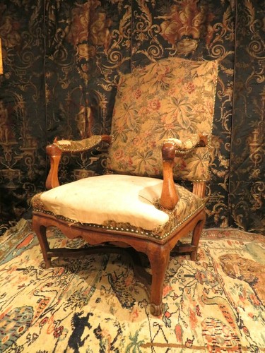 Ancien large fauteuil - large,