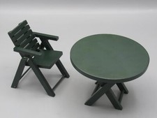 Garden Table + Chair - The Original Dolls' House - DeAgostini