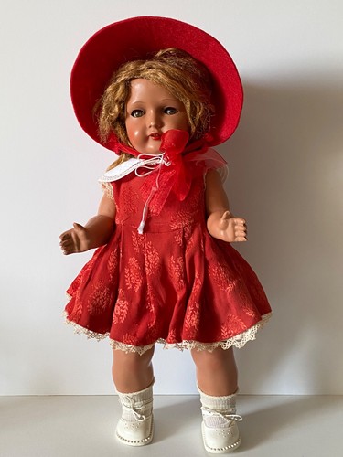 Ancienne poupee bella des - ,