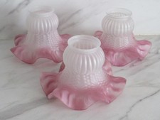 ancien abat-jour en verre