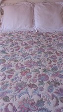Couvre lit boutis fleurs