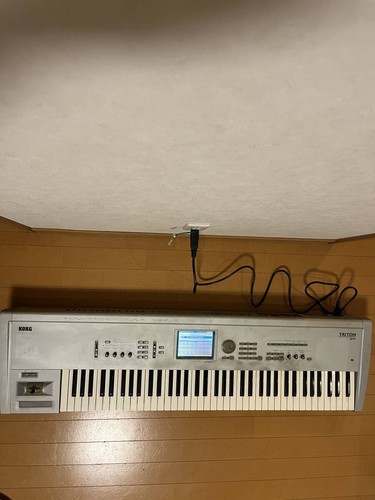 Synthétiseur korg triton pro - korg,