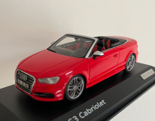 Audi cabriolet rouge 2014 - s3,