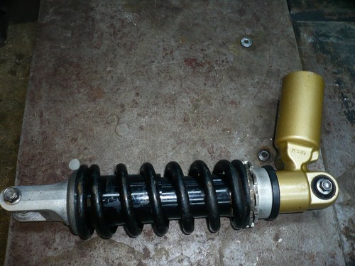 Amortisseur shock absorber - amortisseur,