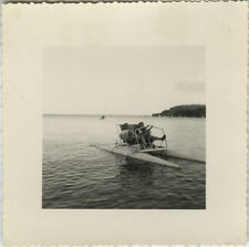 PHOTO ANCIENNE - VINTAGE SNAPSHOT - PÉDALO - PEDAL BOAT Vers 1950
