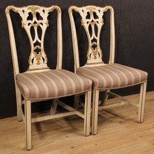 Paire de chaises laqués dorés 900 meubles en bois fauteuils style ancien