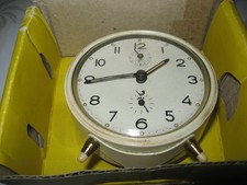 réveil Jaz dans sa boite