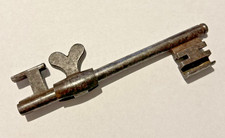 antique clé forgé au coeur 