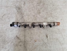 Rail VW Polo 6R 03P130089