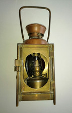 ancienne lanterne S N C F de