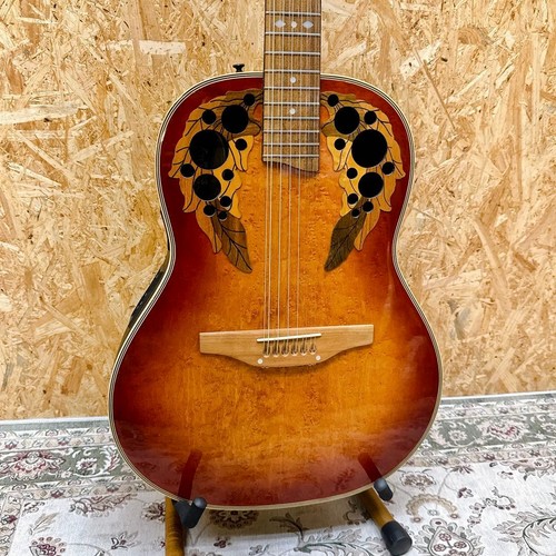 Guitare électrique acoustique
