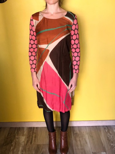 Jolie robe satinée déco - jolie,
