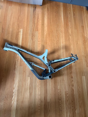 Downhill mtb frame commencal - downhill,
