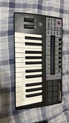 Novation remote 25sl compact - remote,