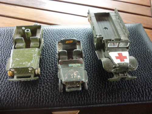 Lot militaire dinky solido - lot, militaire.