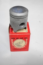 Piston nu  origine HONDA  CR 50 R  1984-85        ref 13101-GF5-730