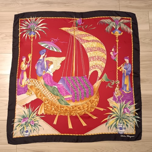Salvatore ferragamo silk scarf - ferragamo,