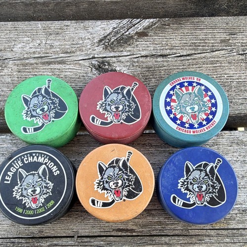 Chicago wolves lot capsules - chicago, 6