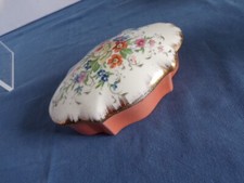 BONBONNIERE  COUVERT