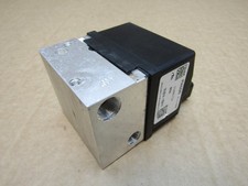 Piaggio Vespa Primavera Pic-Nic 2023 1,650 miles ABS control unit pump (15105)